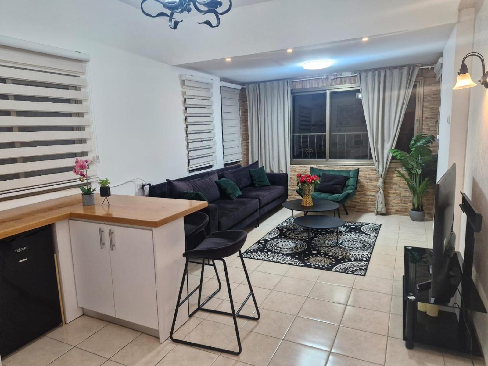 Laila home 4 Haïfa Extérieur photo